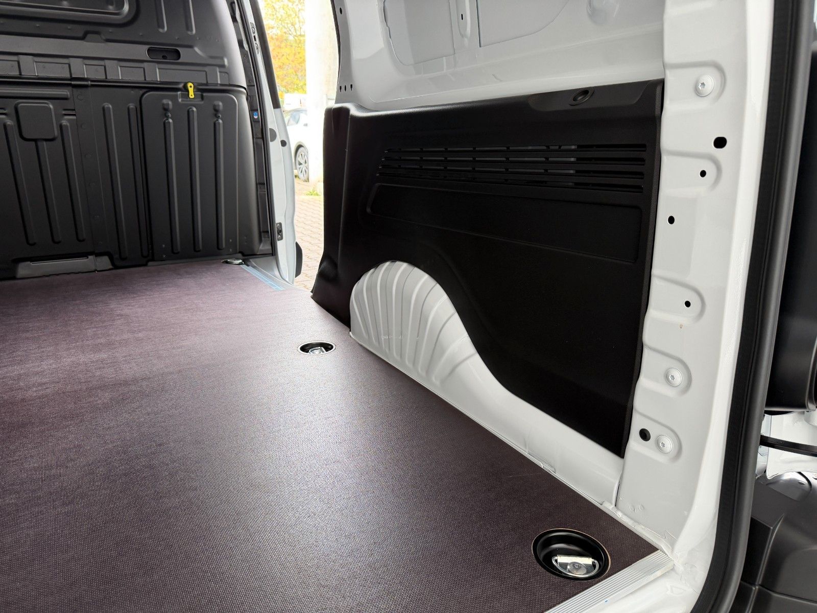 Fahrzeugabbildung Opel Combo E Cargo 1.5 D Basis erhöhte Nutzlast XL