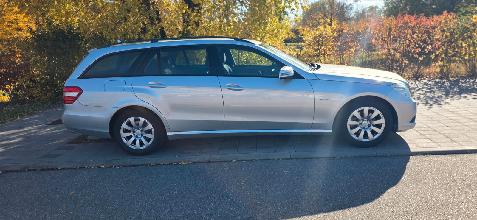 Mercedes-Benz E200 2010 — engine 2.143 cm³, 136 HP (100kW)