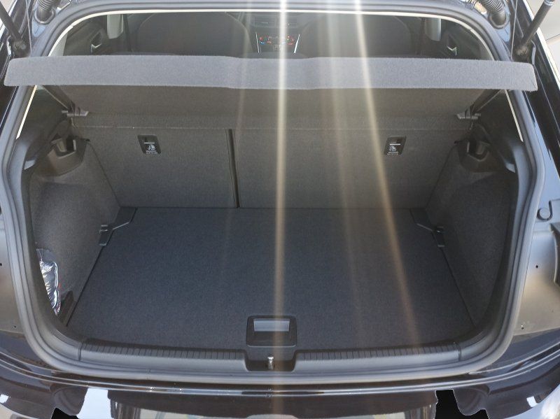 Fahrzeugabbildung Volkswagen Polo 1.0 TSI Life