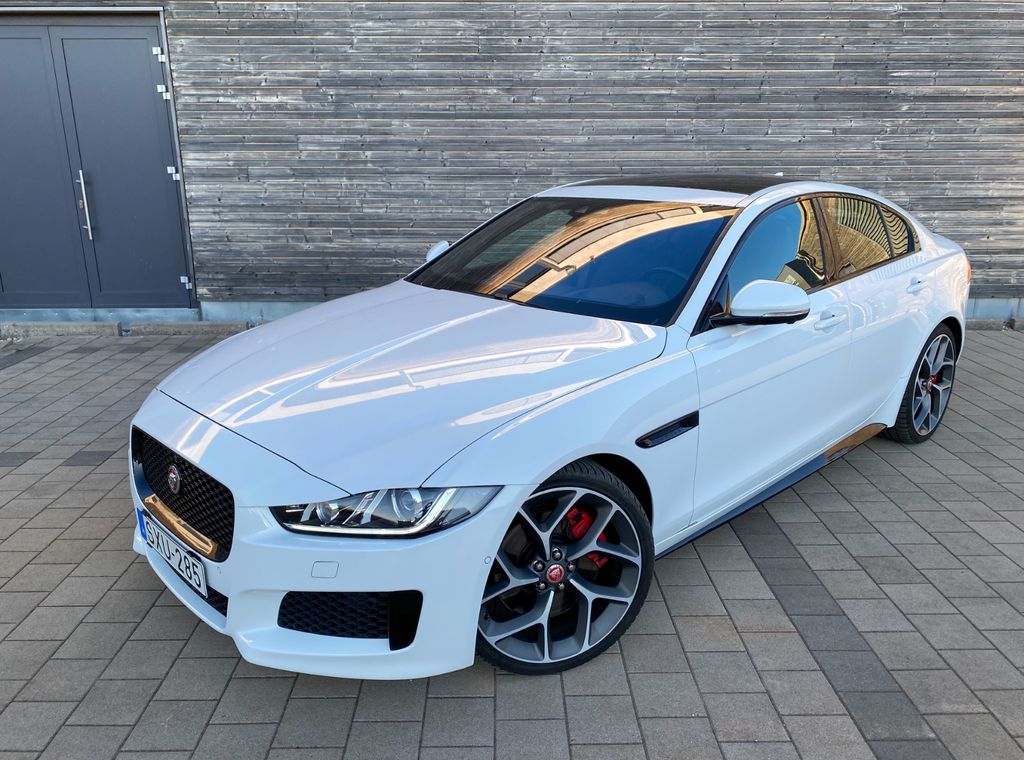 Image of Jaguar XE