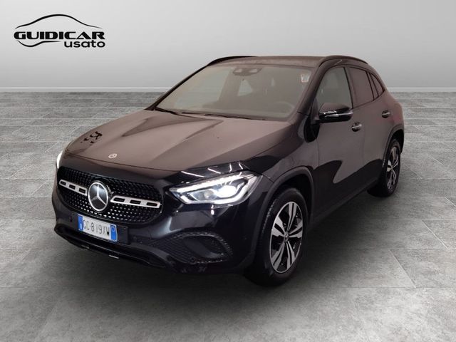 Mercedes-Benz GLA-H247 2020 - GLA 200 d Sport Pl