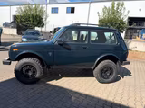 Lada Niva Bronto 4x4 "5900km" SH/AHK/Klima - Lada Niva Gebrauchtwagen
