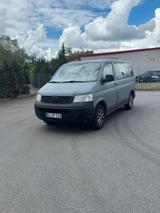 Volkswagen VW T5 Transporter TDI AHK TÜV Klima - VW T5 Transporter in Braunschweig