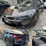 BMW i8 COUPE' TRE VOLUMI HYBRID 231cv - BMW i8 aus 2017