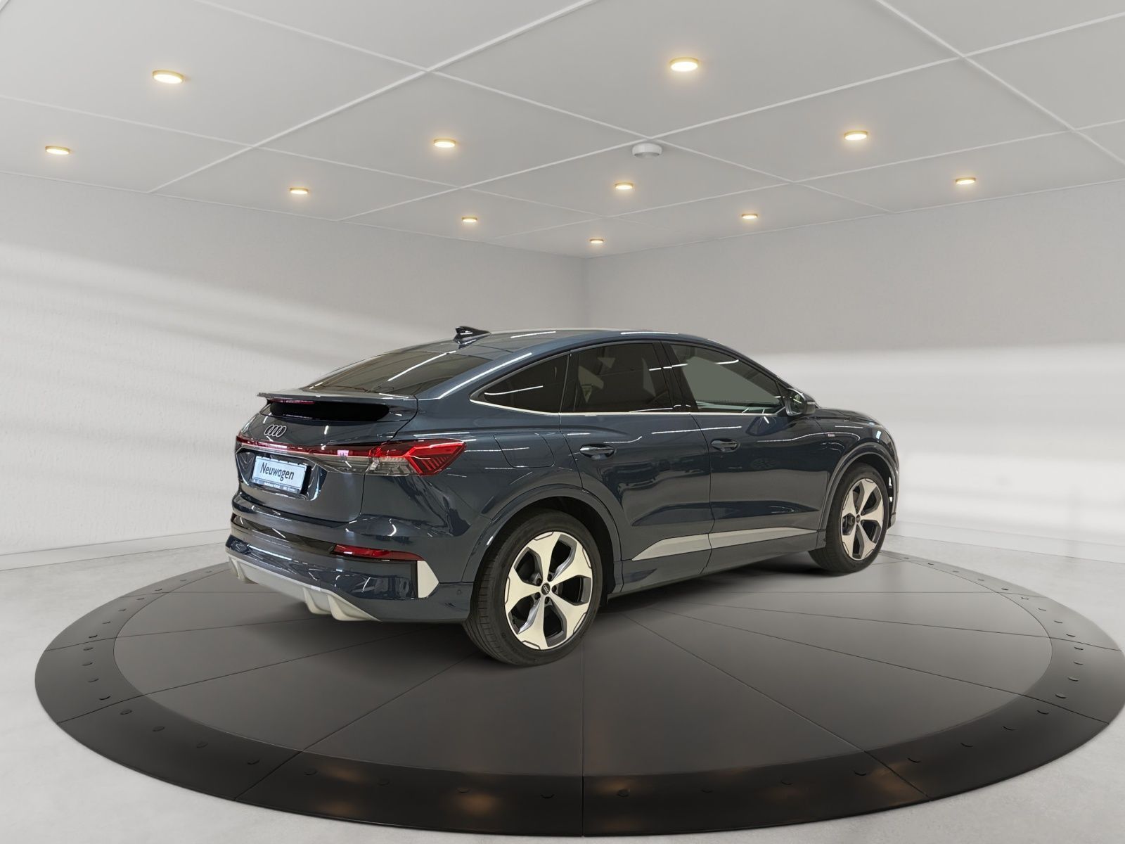Q4 Sportback e-tron performance 210 kW