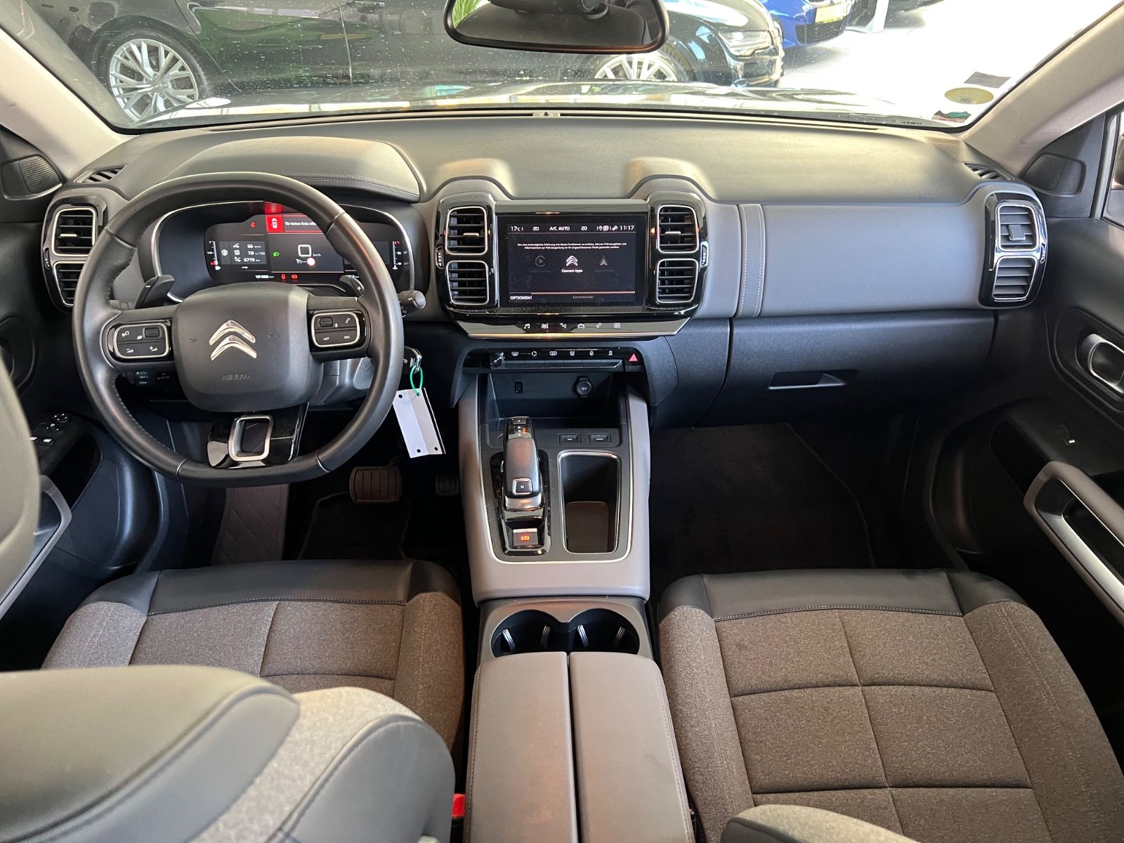 Fahrzeugabbildung Citroën C5 Aircross Live * AUTOMATIK * LED *