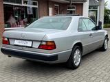 Mercedes-Benz 230 E 230 Coupé/Automatik/S-Dach/2Han/Scheckheft - Mercedes-Benz 230 aus 1993