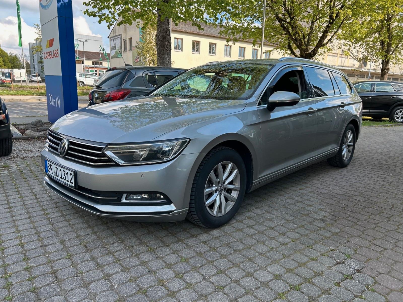 Volkswagen Passat Variant 1,6 TDI Comfortline*Pano*Kamera*