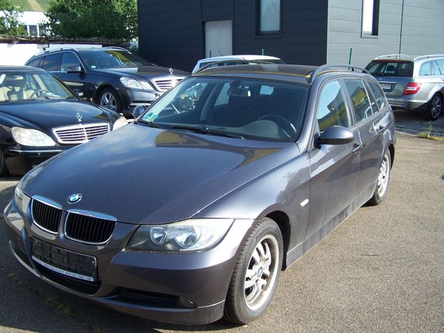 BMW 318i touring