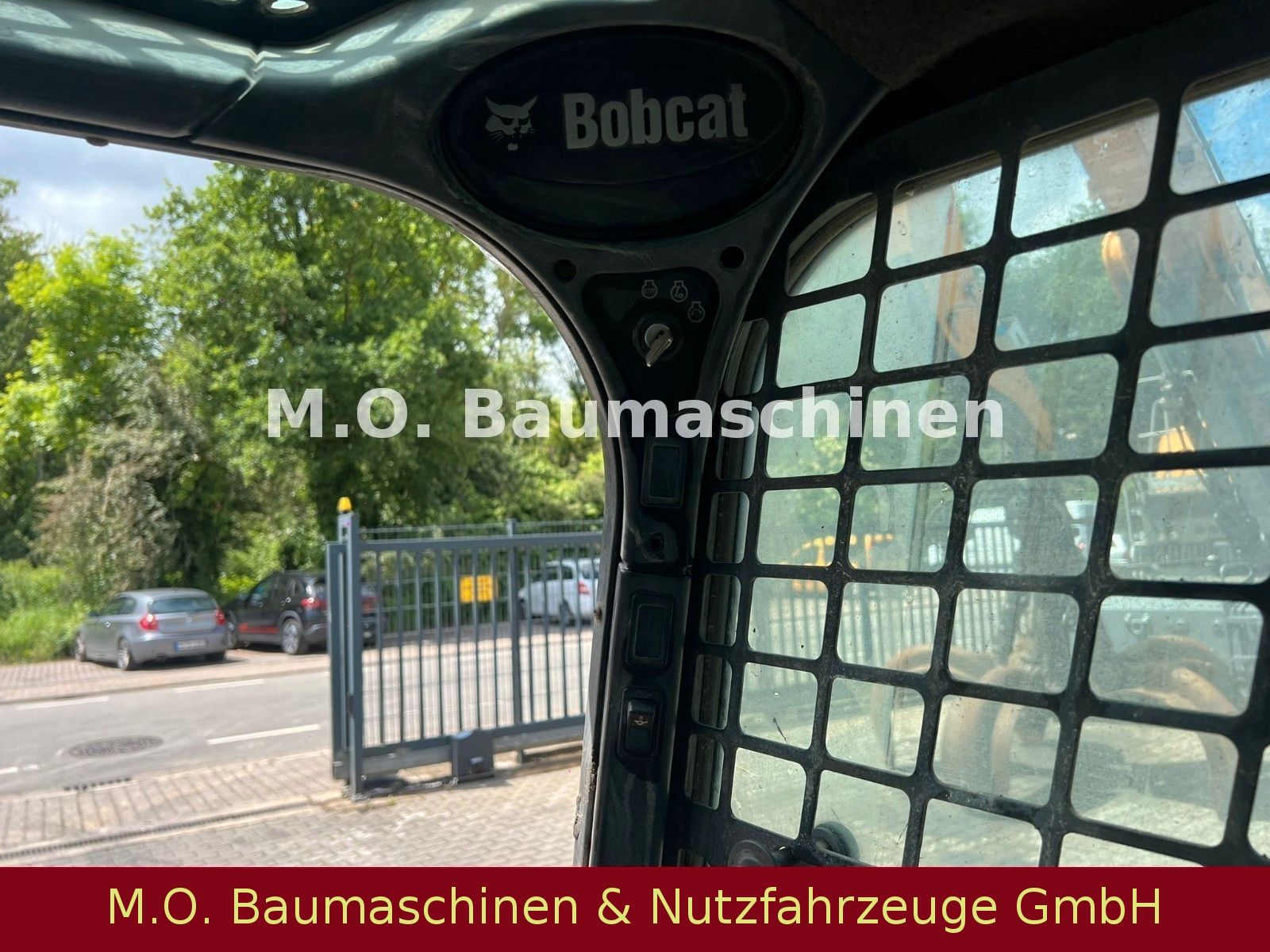 Fahrzeugabbildung Bobcat S 450 / Kompaktlader / SW/