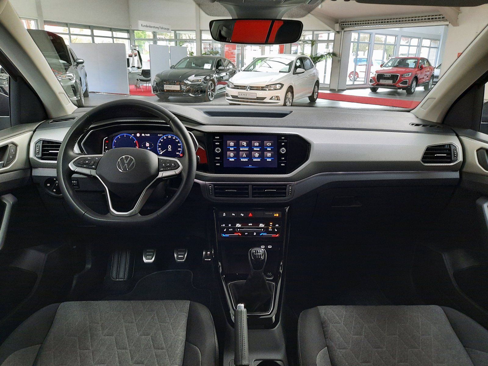Fahrzeugabbildung Volkswagen T-Cross Move TSI *Navi*Sitzhzg*Einparkh*App-Con*