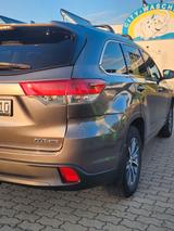 Toyota Highlander - gebrauchte Toyota SUV & Geländewagen