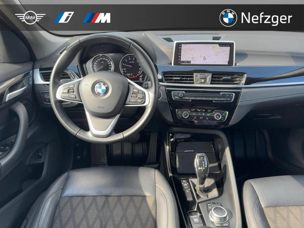 BMW X1 sDrive18i X-Line Parkassistent LED-Scheinwerf, миниатюра 9