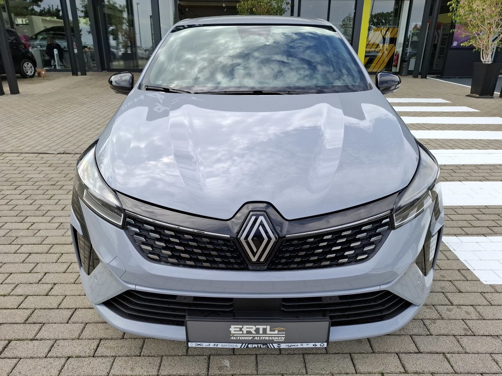 Renault Clio - Bild 4