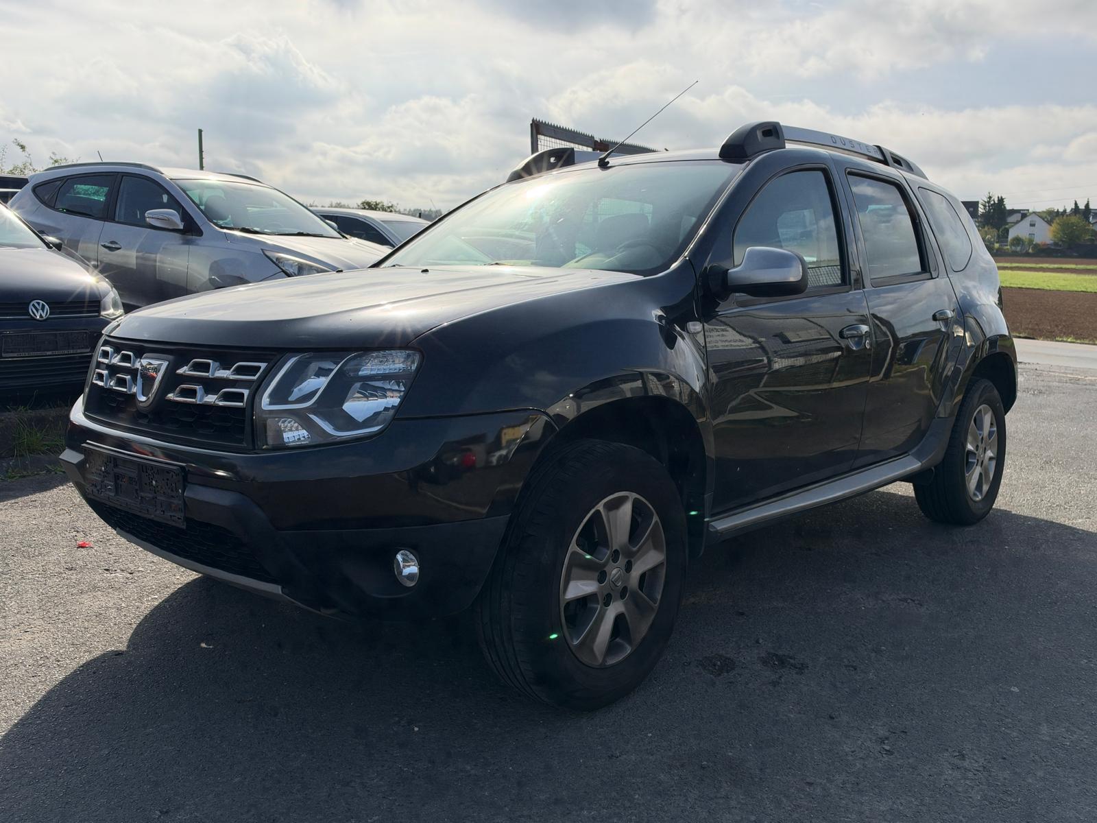Dacia Duster I NAVI LEDER