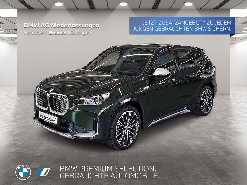 BMW iX1