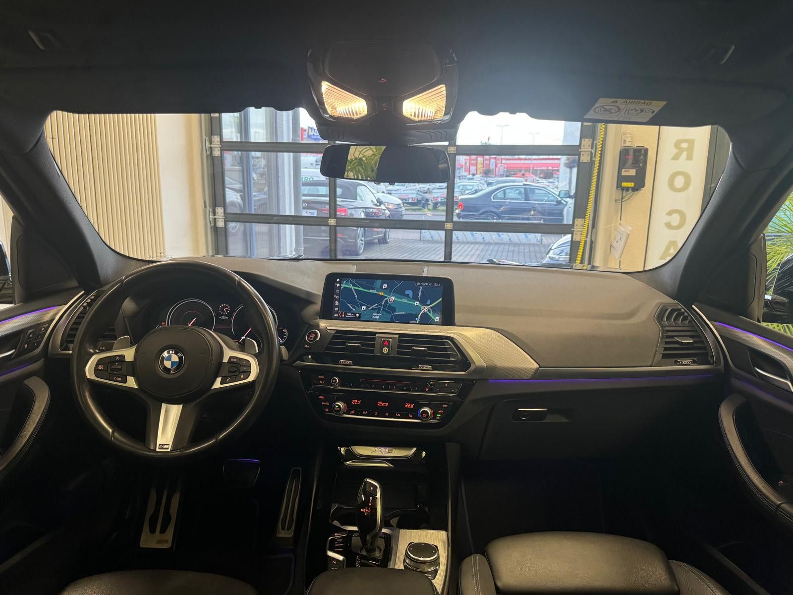 Fahrzeugabbildung BMW X3 xDrive30 d M Sport/LED/AHK/1.HAND/PANO/HEADUP