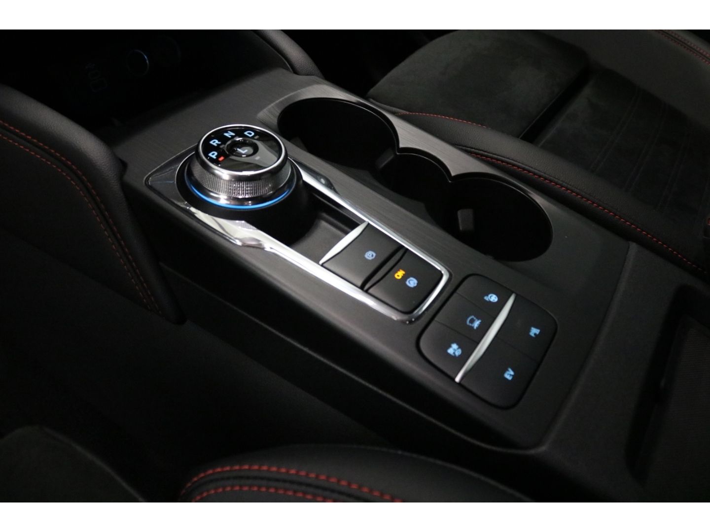 Fahrzeugabbildung Ford Kuga ST-Line X 2,5 PHEV Navi/LED/Kamera/B&O-Soun