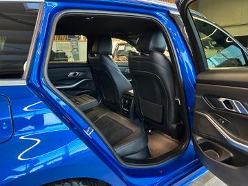 BMW 330 i Touring xDrive M Sport *1. Hand*Klima*Navi