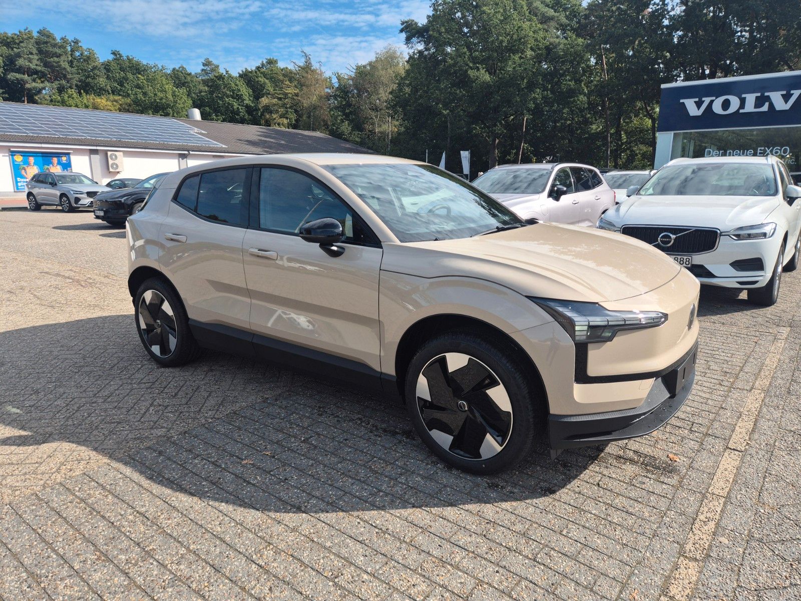 Volvo EX30 P5 Long Range Electric Plus