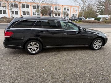 Mercedes E 220 - 8