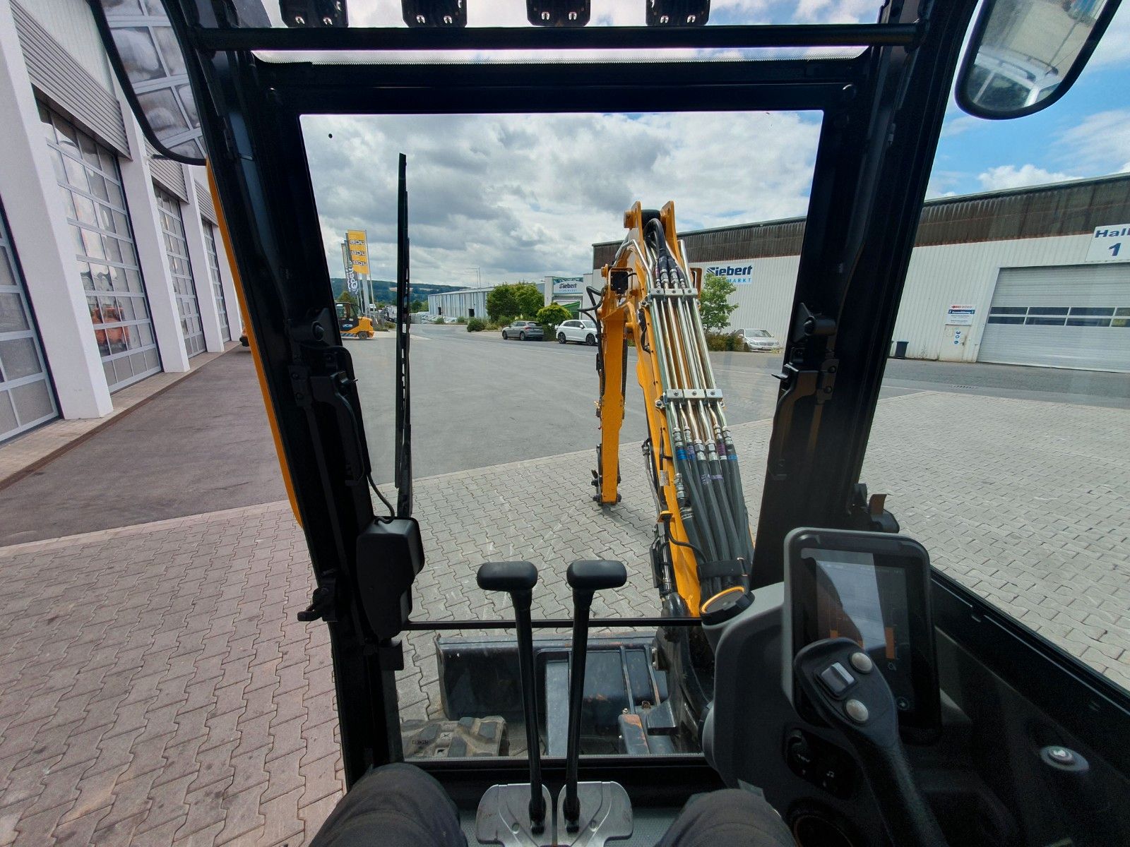 Fahrzeugabbildung JCB 60C - 2 / nur 316h! / 2022 / HS03 / Klima!