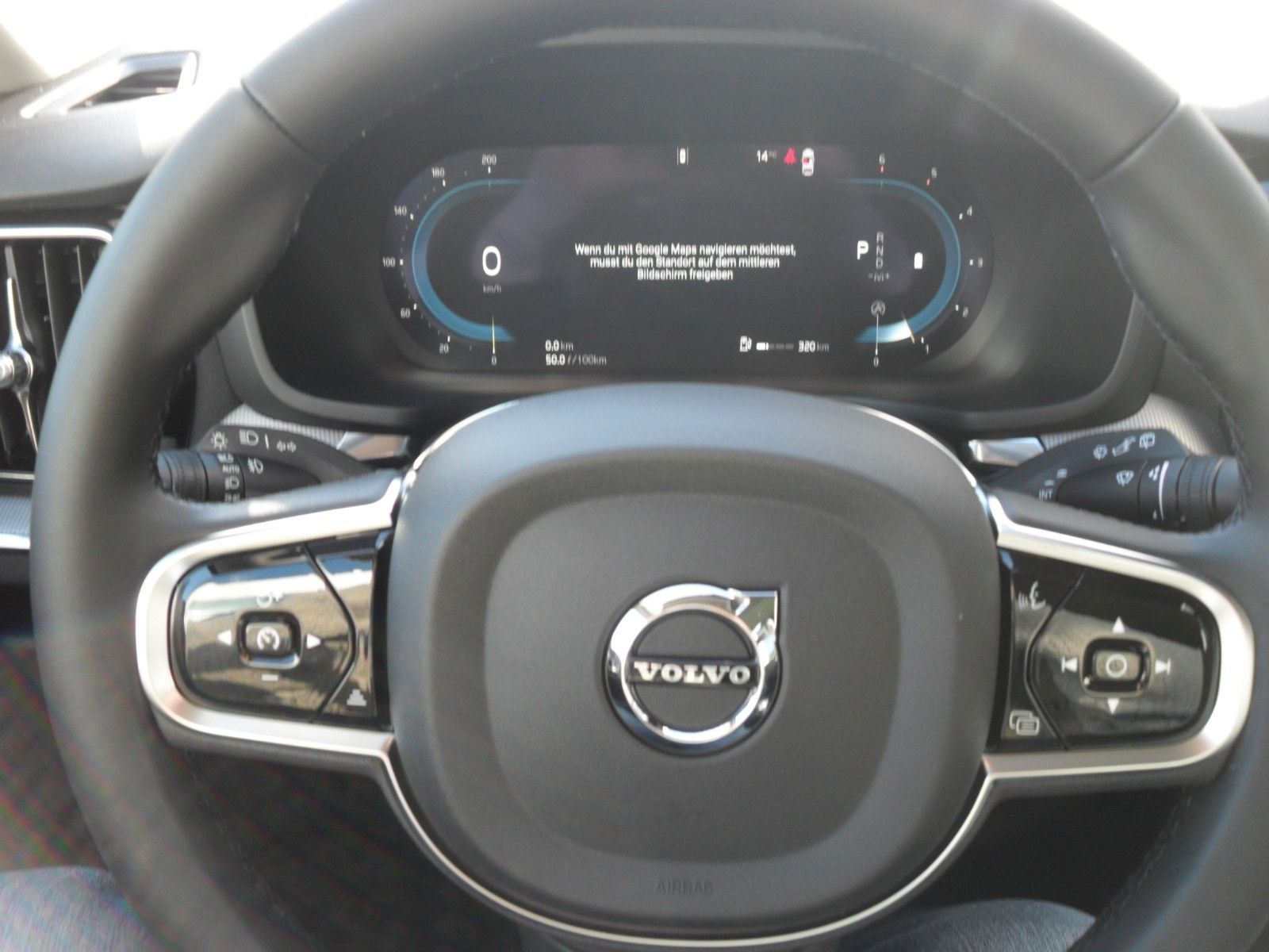 Fahrzeugabbildung Volvo V60 B4 Kombi Plus Dark | Diesel