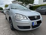 Volkswagen Polo 1.6, AHK, Navi, Rückfahrkamera, Service neu - Volkswagen Polo aus 2006: 1.6