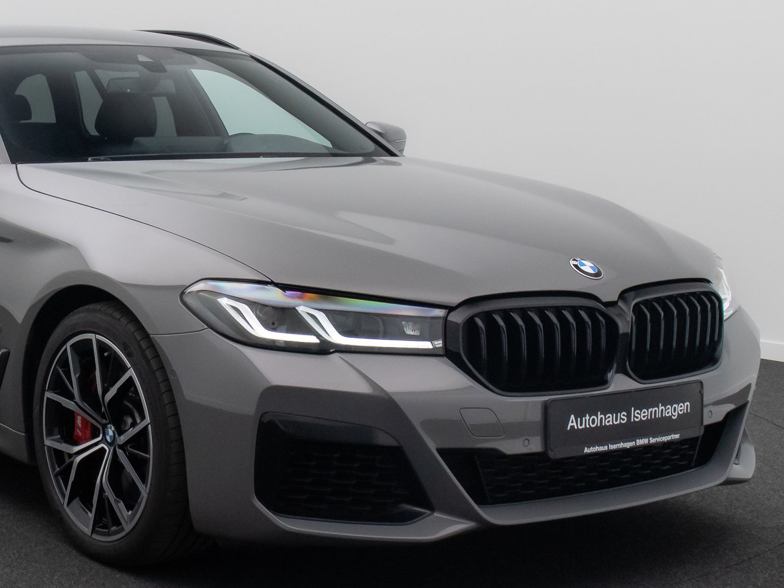 Fahrzeugabbildung BMW 540i xD M Sport Kamera DAB H/K Lenkrhzg Alarm