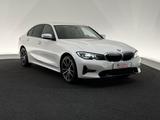 BMW 320 i*SPORT LINE*SHADOW-LED-SPUR-AMBIENTE-SHZ-18 - BMW 320: 320i Sport