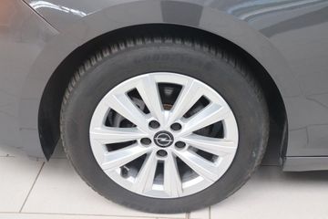 Fotografie des Opel Astra 1.2 Turbo Automatik Elegance