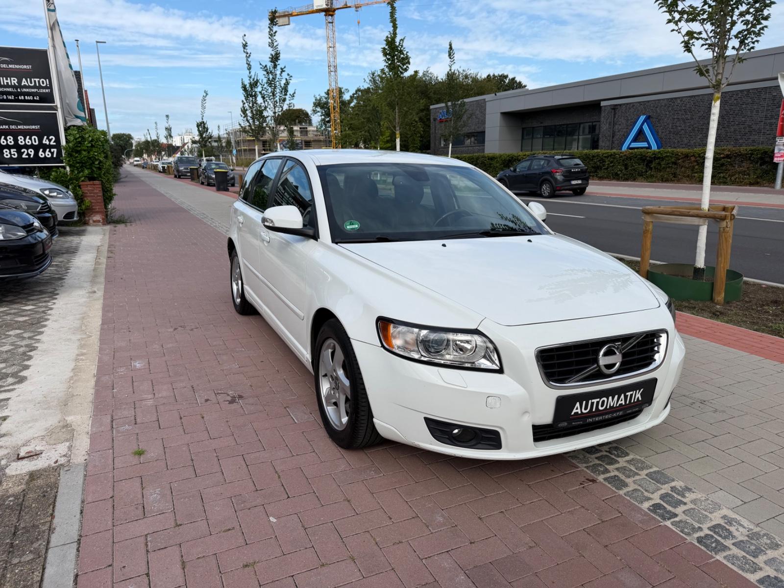 Volvo V50 Kombi D3 Business Pro Edition Automatik