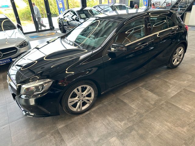 MYAUTOCENTER – Gebraucht- und Jahreswagen mit Werkstattservice in Pfaffenhofen Mercedes-Benz A 180 *TEMPO*NAV*KLIMA*SitzHZ*LED*PDC*TÜV 328*