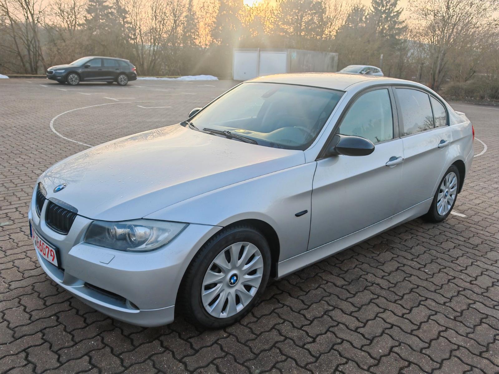 BMW 318i