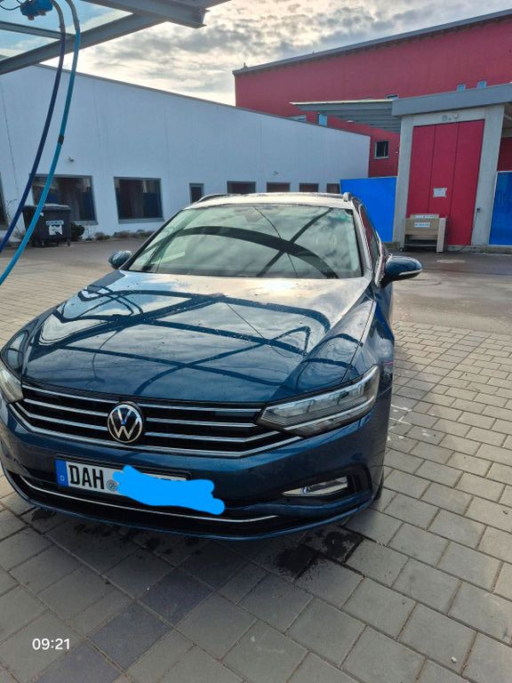Image of Volkswagen Passat Variant