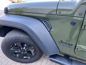 Jeep Wrangler - 7