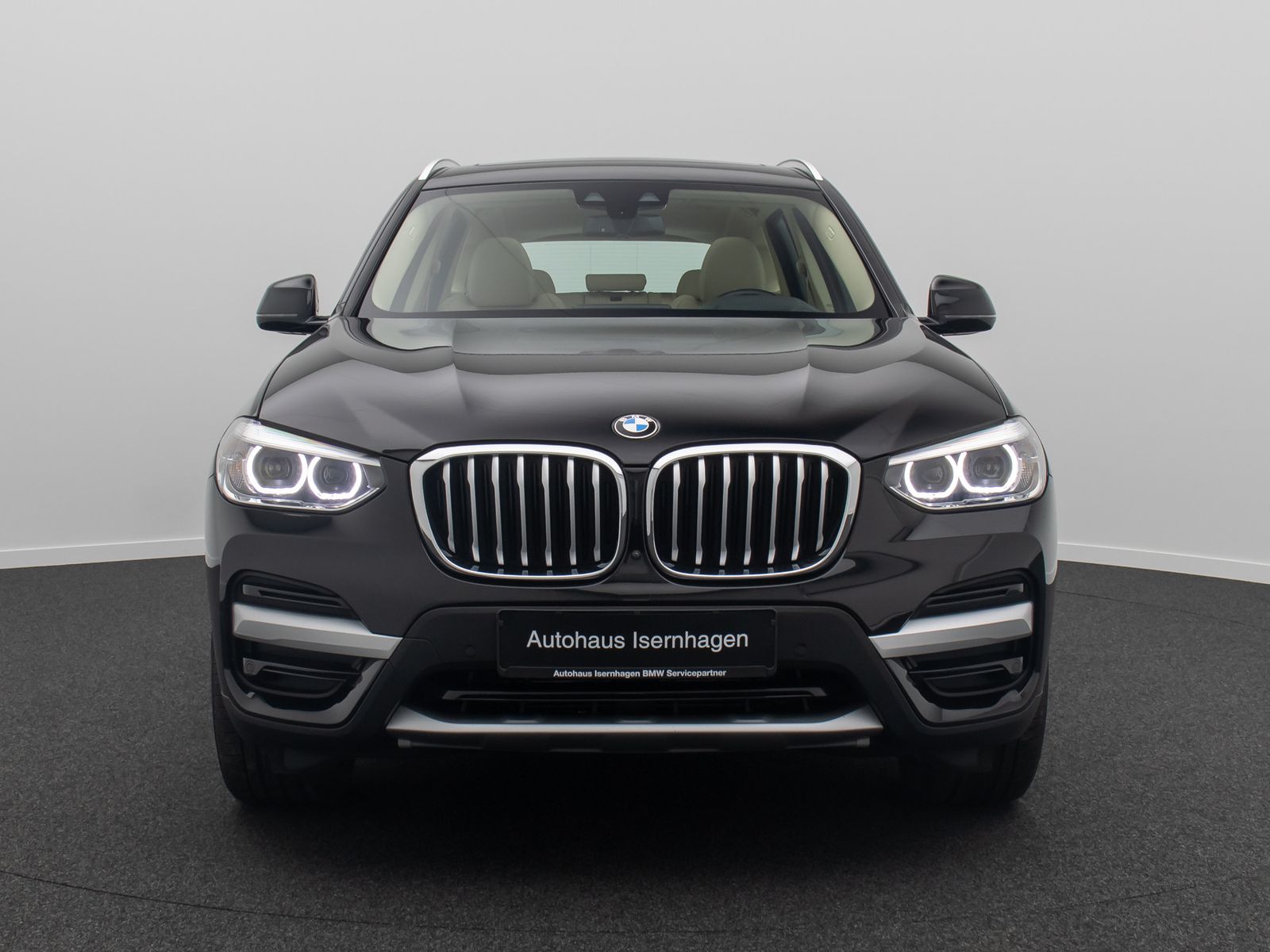 Fahrzeugabbildung BMW X3 xD30e xLine 360°HUD DAB HIFi Panorama Komfort