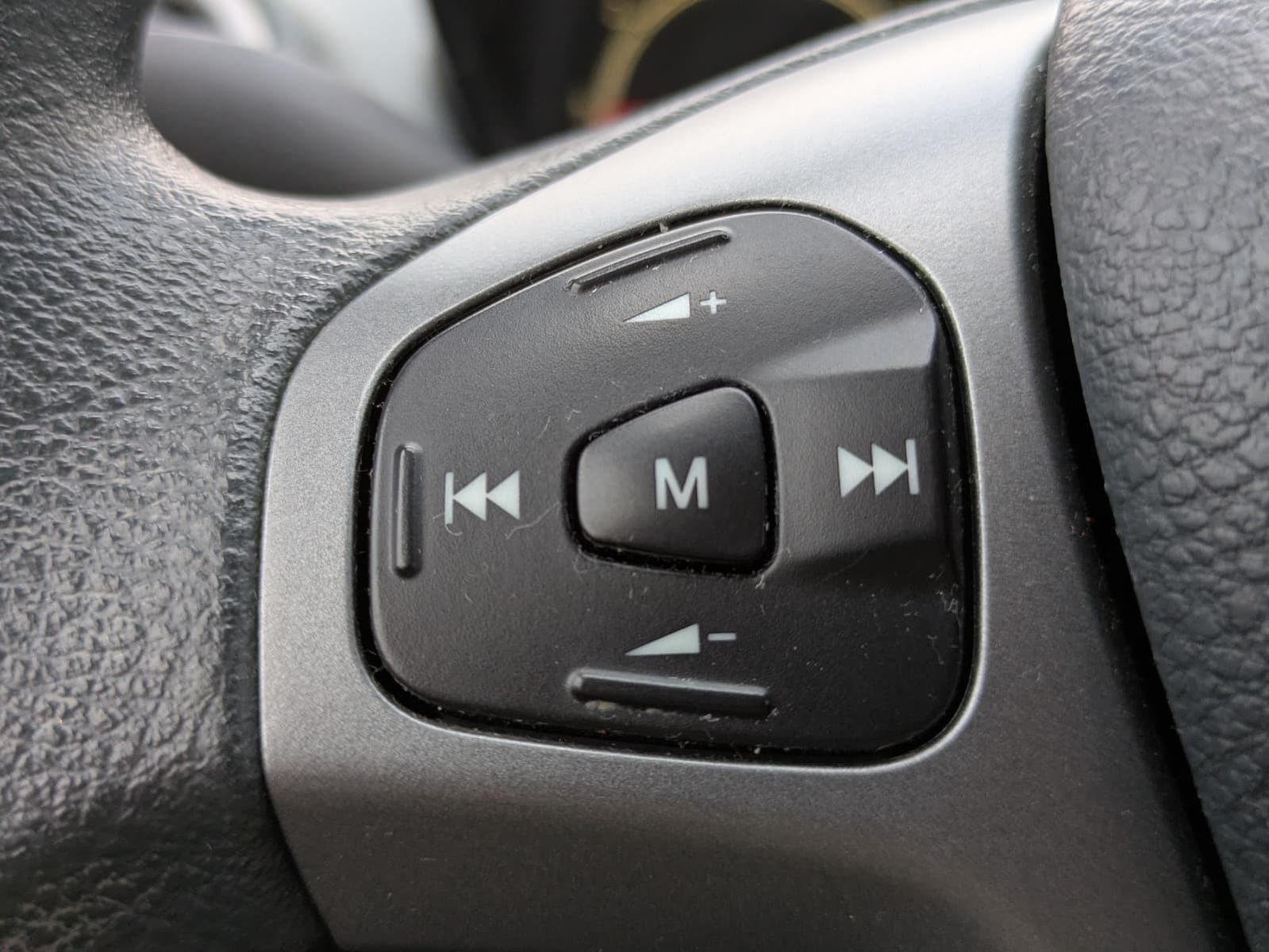 Fahrzeugabbildung Ford Fiesta 1.25 Trend 5-TÜR*KLIMA*ALLSEASON*TÜV