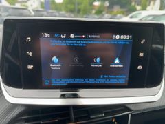 Foto Nummer 16: PEUGEOT 2008