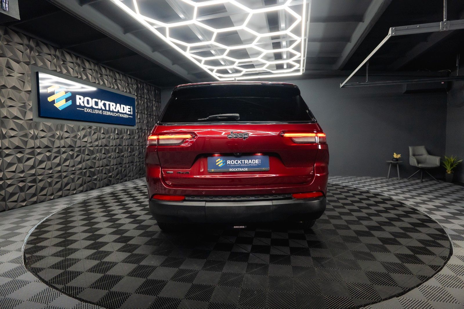 Fahrzeugabbildung Jeep Grand Cherokee 3.6 4x4 Altitude L ACC Kamera 19%