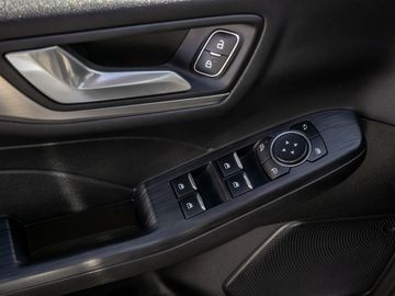 Ford Kuga 2.5 Plug-In Hybrid Titanium Parkautomatik