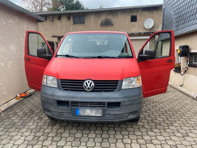 Volkswagen VW T5 Transporter