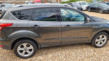 Ford Kuga - 8