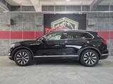 Volkswagen Touareg *AHK*IQ-MATRIX*MEMORY*ACC*DASHCAM* - Volkswagen Touareg in Solingen