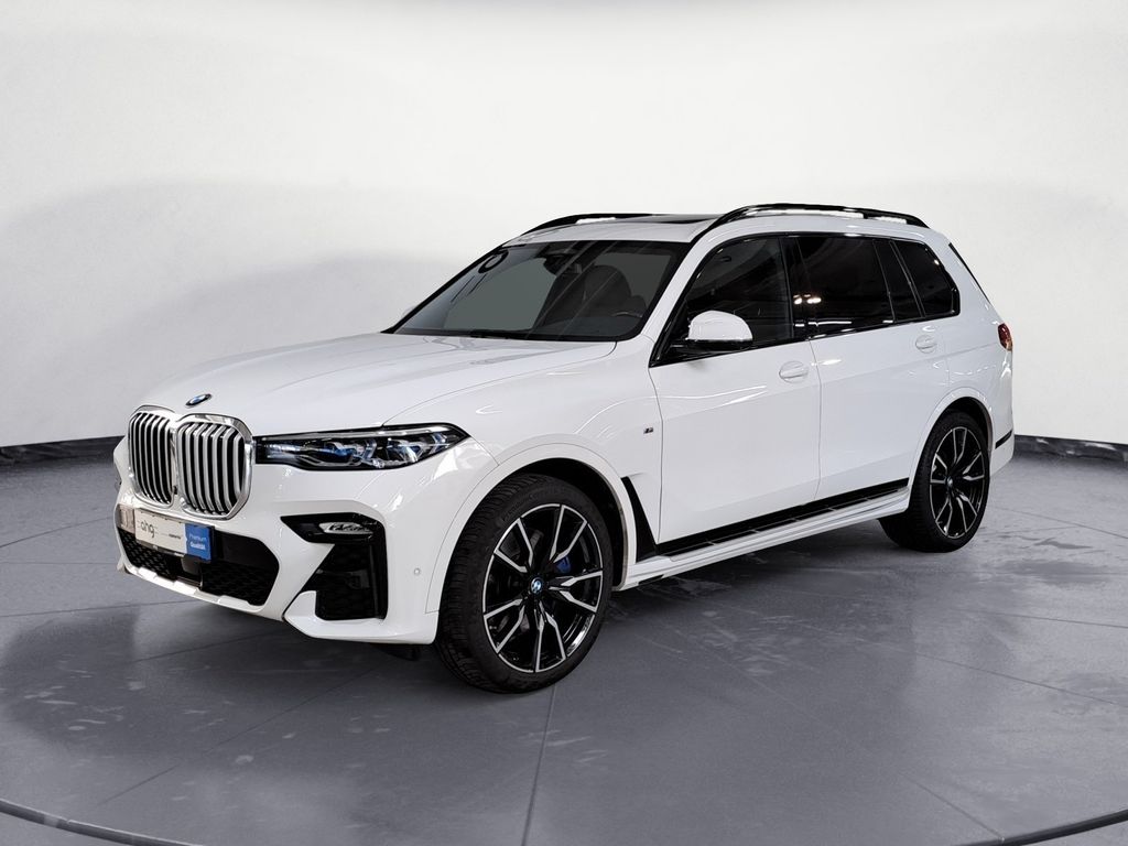 2022 BMW X7