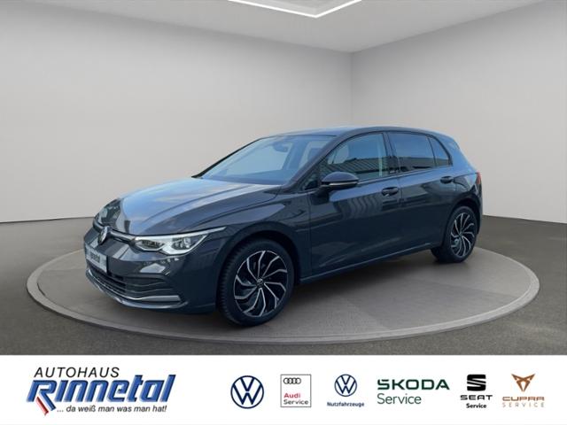 Volkswagen Golf VIII 1.5 TSI OPF Active PANO+MATRIX LED+NAV