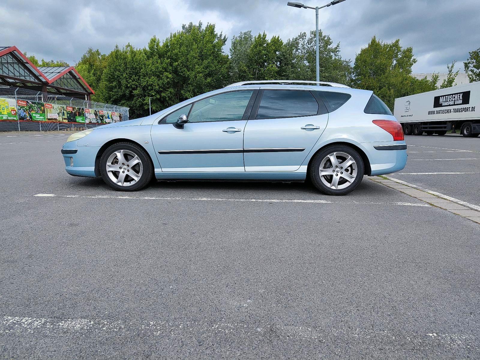 Peugeot 407 2005 — rear view