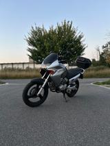 Honda Varadero 125 - HONDA VARADERO 125