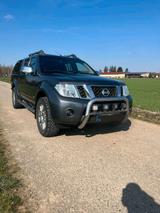 Nissan Navara D40 V6 - Nissan Navara: D 40