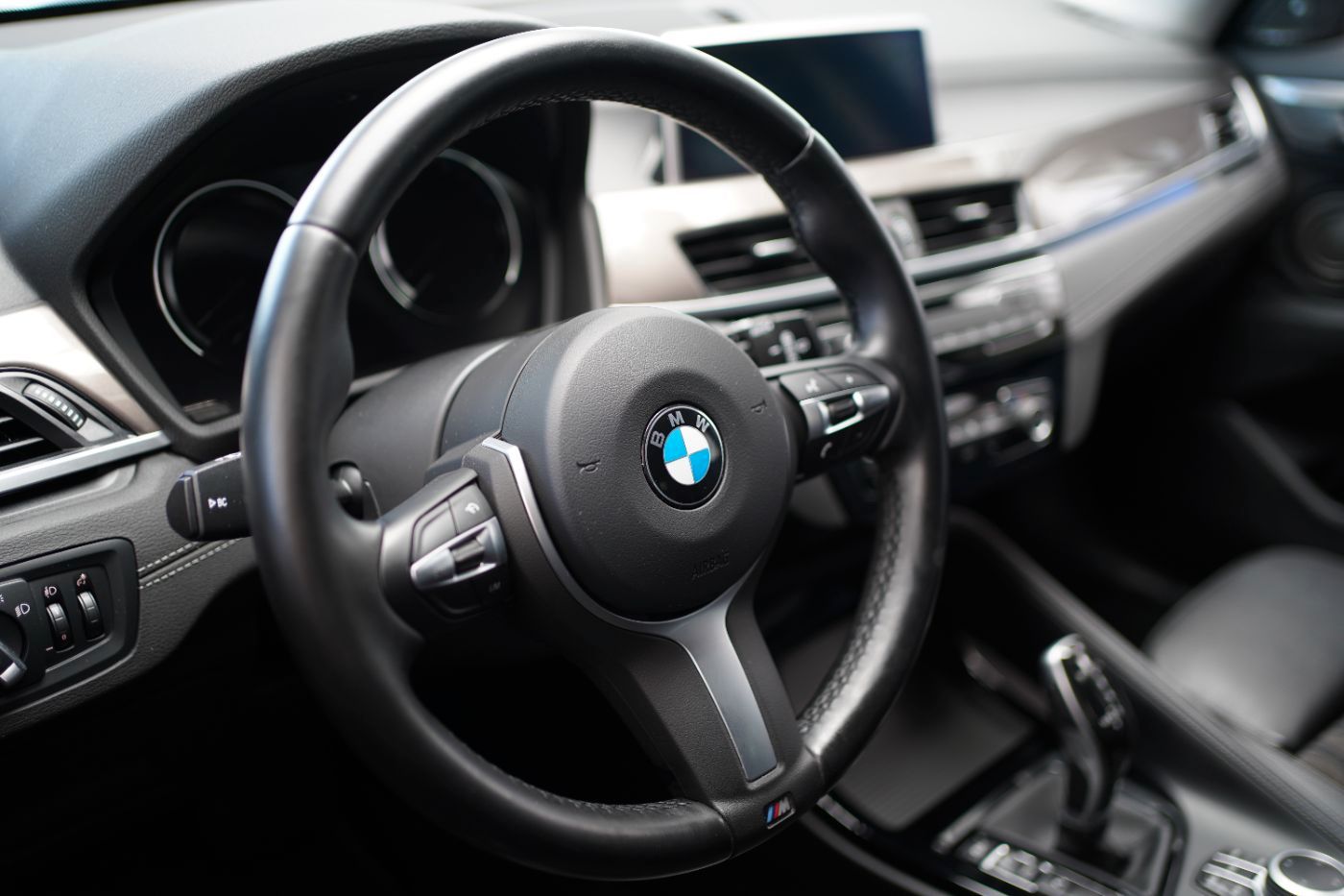 Fahrzeugabbildung BMW X1 xDrive18d xLine +AHK+LED+Parkassist+Navigatio